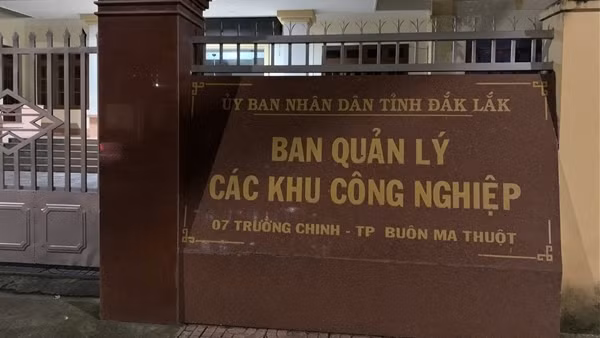 Trưởng Ban Quản lý các khu công nghiệp tỉnh Đắk Lắk bị khởi tố vì nhận hối lộ