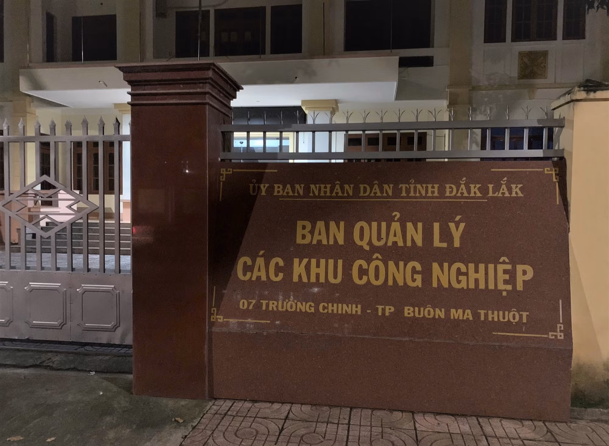 Nhận hối lộ, Trưởng Ban Quản lý các khu công nghiệp tỉnh Đắk Lắk bị khởi tố -0