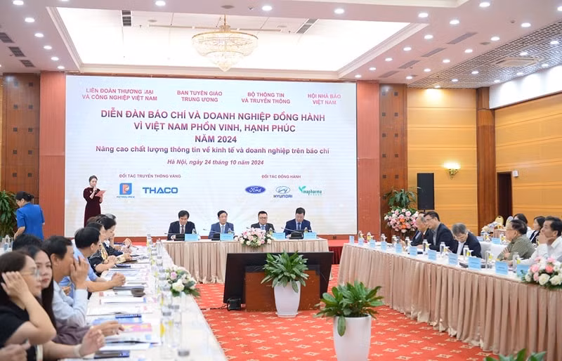Thúc đẩy mối quan hệ đồng hành cùng phát triển giữa doanh nghiệp và báo chí -0
