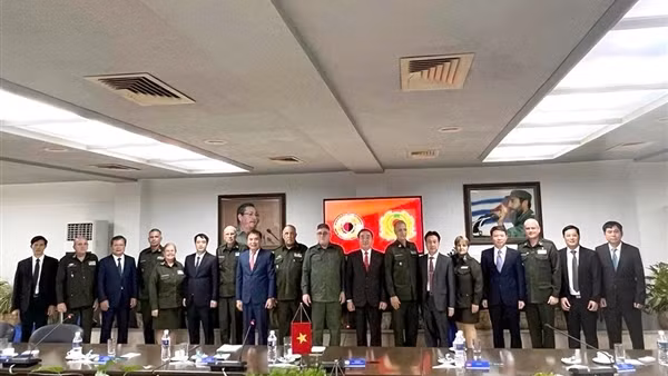Bộ Công an Việt Nam và Bộ Nội vụ Cuba thắt chặt hợp tác