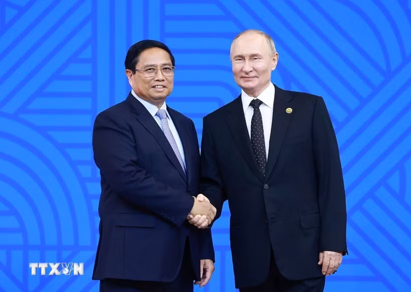 Thủ tướng dự lễ đón, chiêu đãi do Tổng thống Nga Vladimir Putin chủ trì -0
