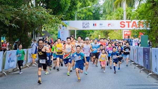 Chạy bộ để gây quỹ từ thiện