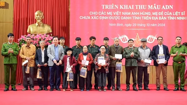 Ninh Bình thu nhận mẫu ADN đối với thân nhân liệt sĩ