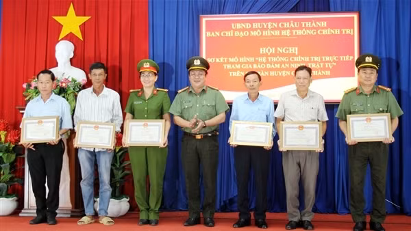 Hiệu quả mô hình “Hệ thống chính trị trực tiếp tham gia bảo đảm ANTT” ở tỉnh An Giang