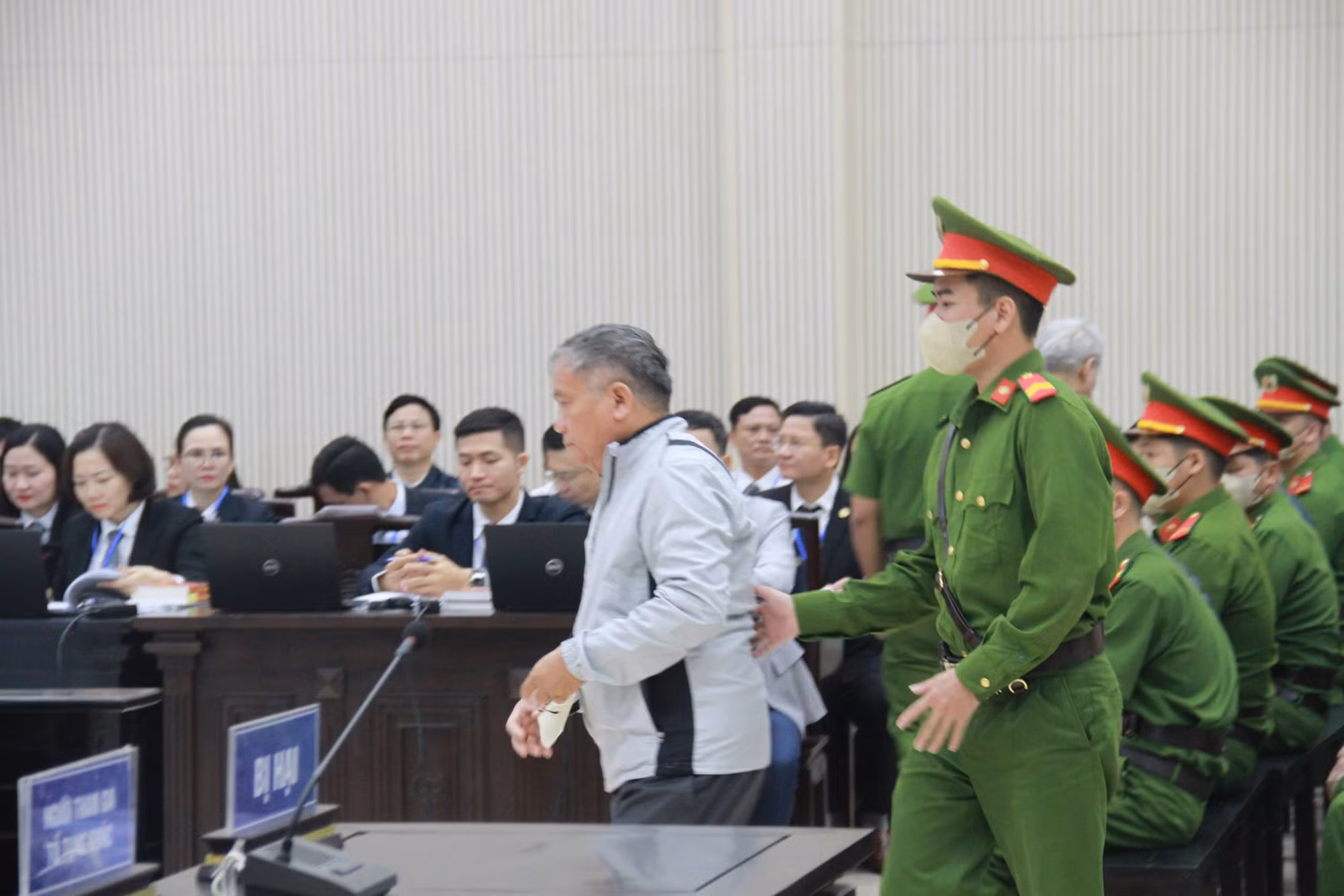 Cựu Giám đốc Ban Quản lý “bắt tay” thông thầu với Nguyễn Thị Thanh Nhàn như thế nào? -0