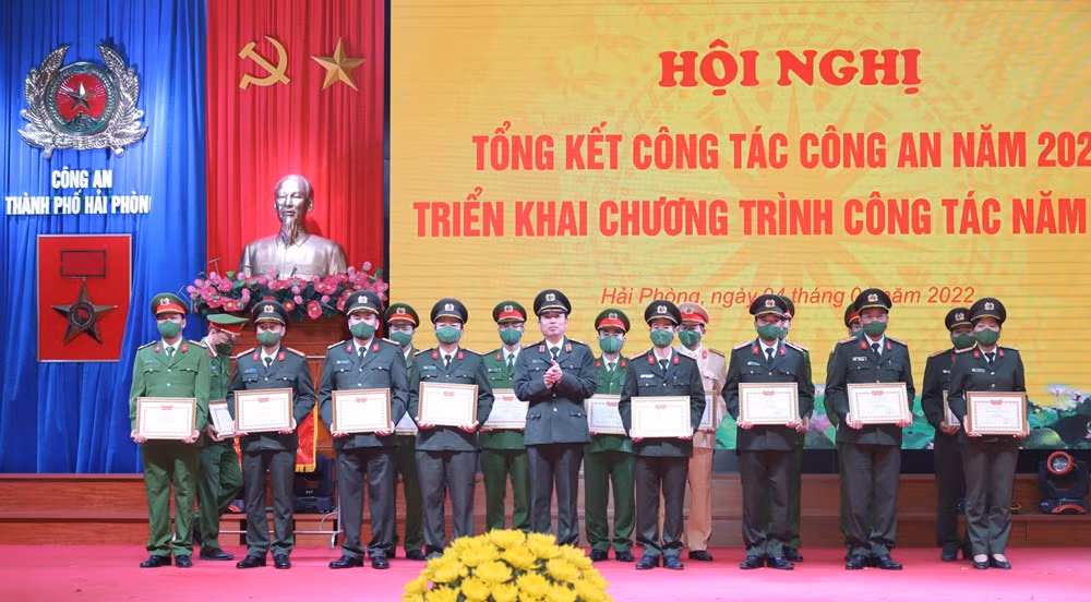 Công an Hải Phòng kiềm chế gia tăng các loại tội phạm -0