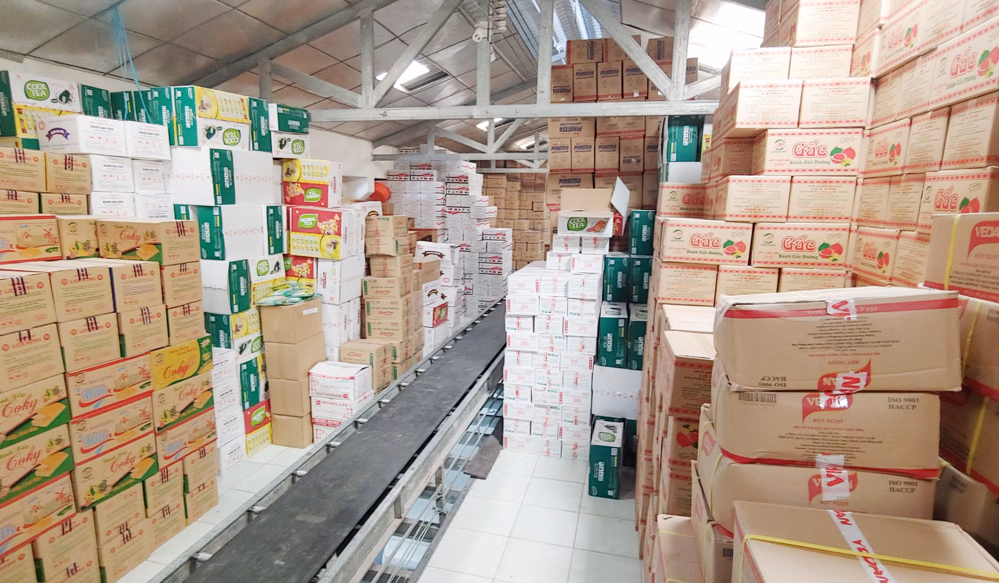 Phát hiện trên 24 tấn hàng hóa không hóa đơn chứng từ -0