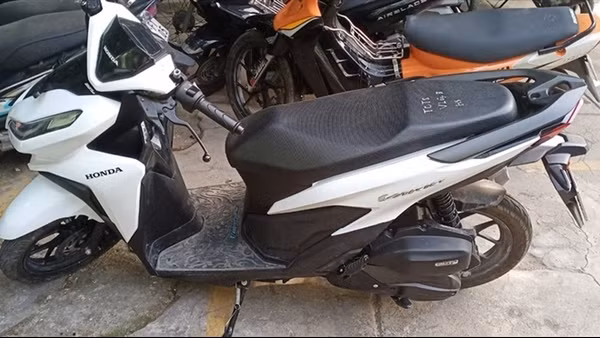 Mua xe gian, thay biển số, đổi màu sơn để sử dụng