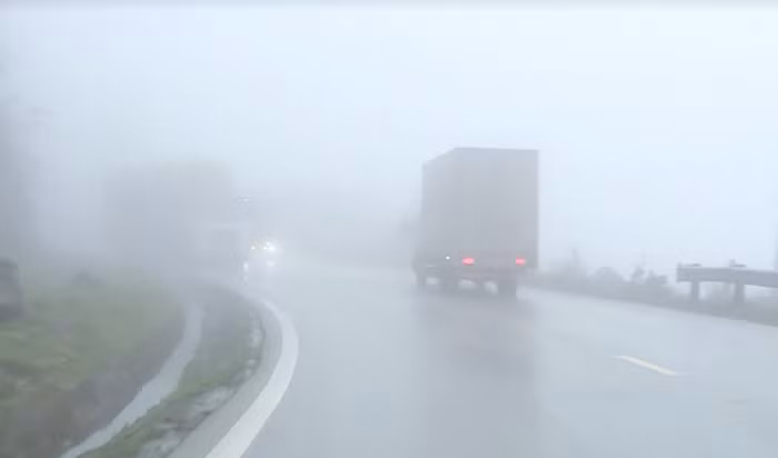 Đảm bảo ATGT khi lưu thông trên tuyến đường đèo dốc, sương mù dịp cuối năm -0