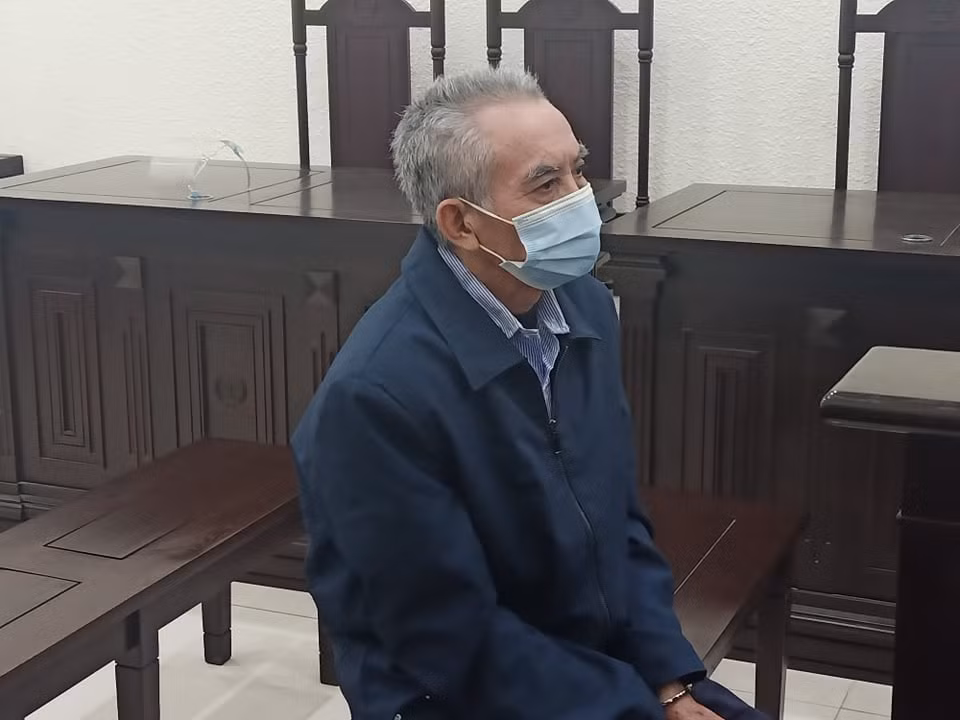 U70 lĩnh 8 năm tù vì định sát hại người tình của bạn gái -0