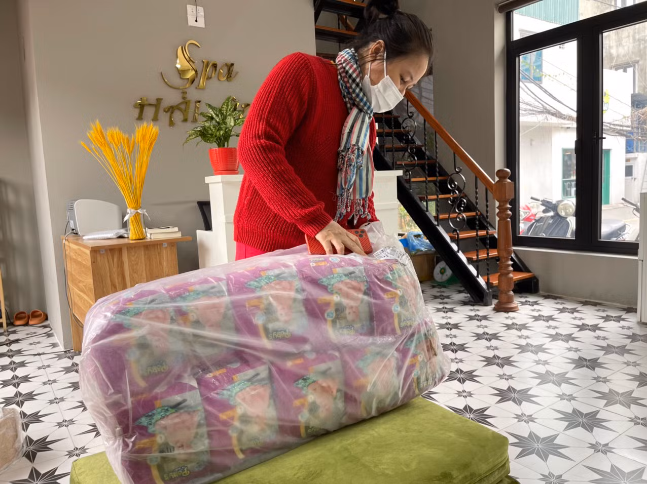 “Ngôi nhà dã chiến” của những mảnh đời bất hạnh -0