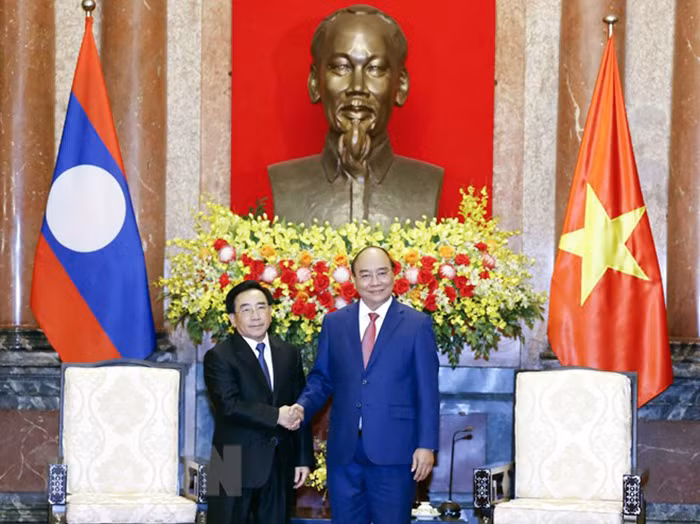 Chủ tịch nước Nguyễn Xuân Phúc tiếp Thủ tướng Lào Phankham Viphavanh -0