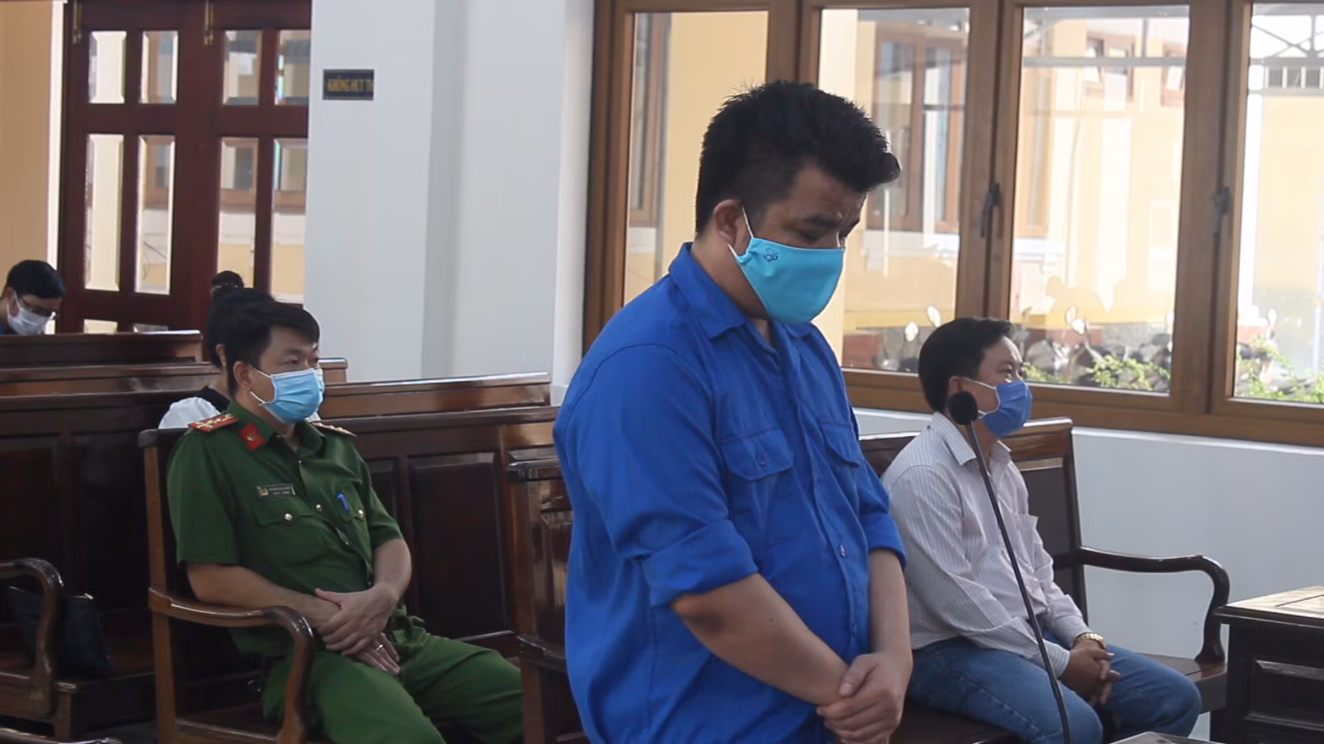 Cướp hơn 500 triệu của Giám đốc Bệnh viện Tâm Hồng Phước, Toàn “đen” bị đề nghị 16-18 năm tù -0