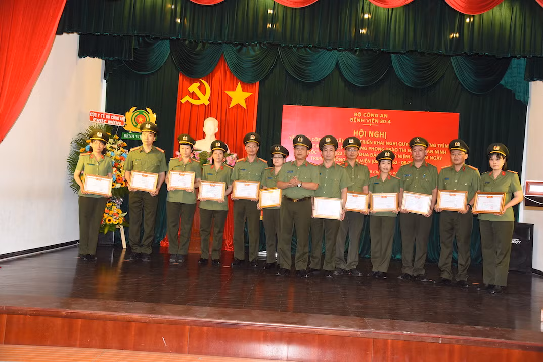 Bệnh viện 30-4 phát động phong trào thi đua “Vì An ninh tổ quốc”năm 2022 -1