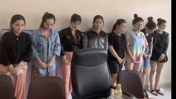 Lấy phòng karaoke làm bình phong để sử dụng ma túy ảnh 2