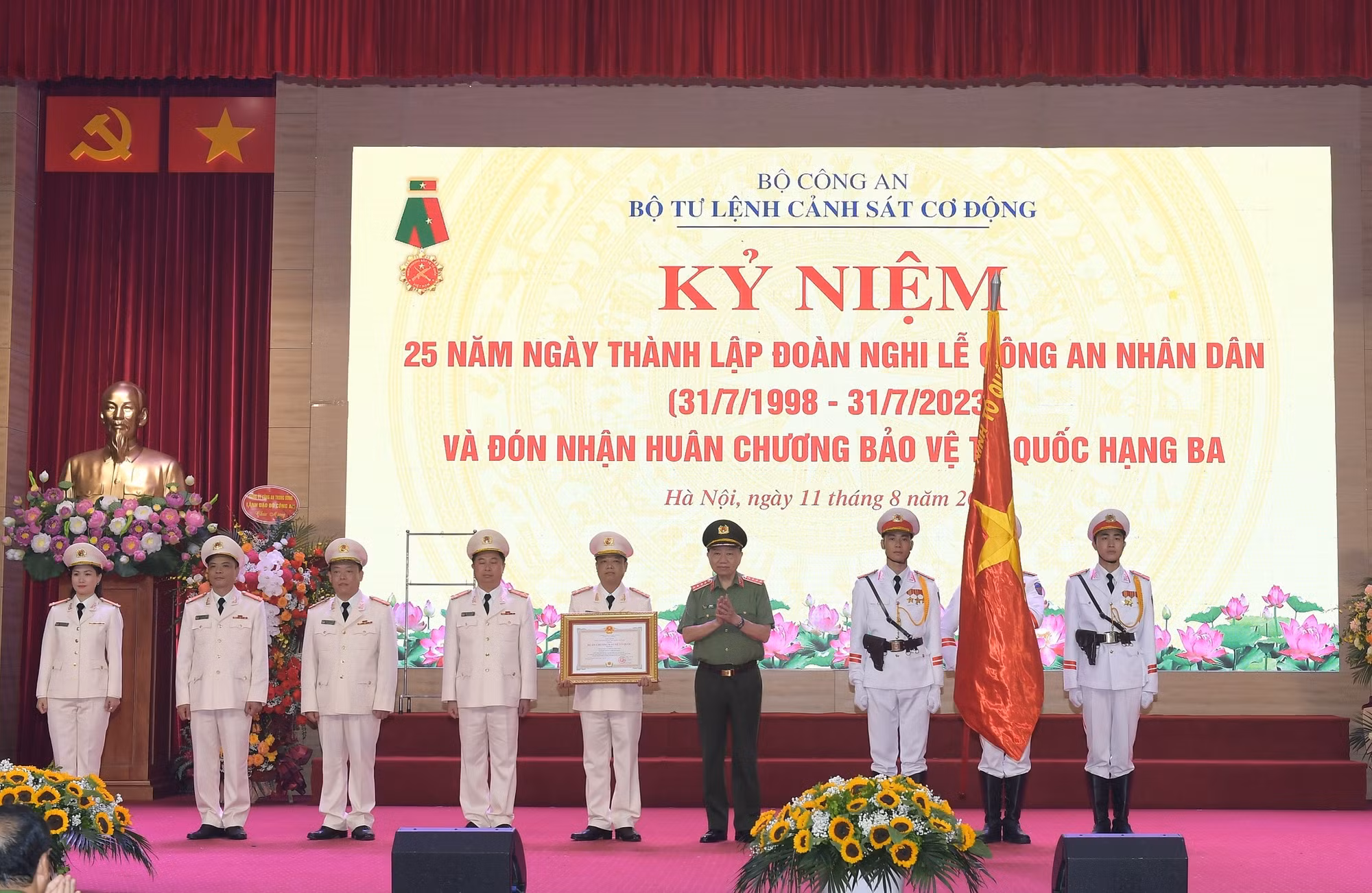 Thành tích của Đoàn Nghi lễ CAND góp phần tô thắm thêm truyền thống vẻ vang của lực lượng CAND -0