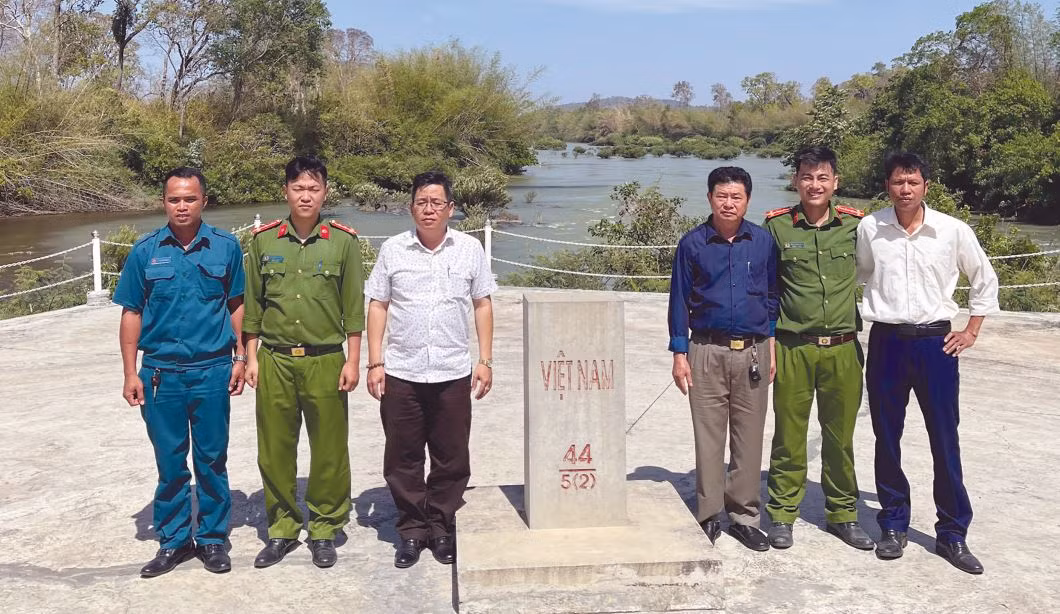 32- số đb- Những “cây xà nu” nơi biên viễn -0