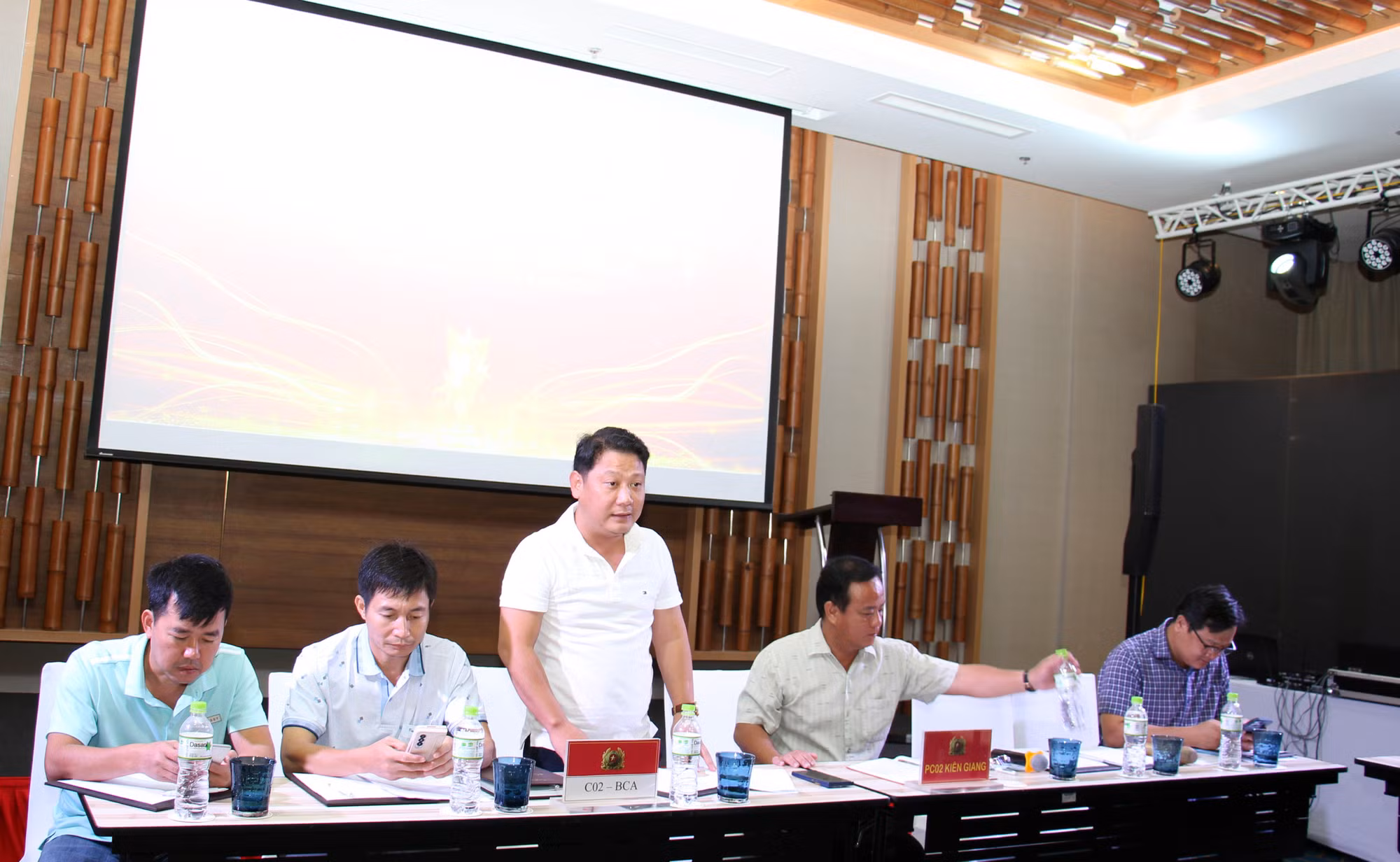 Cảnh sát hình sự khu vực Tây Nam Bộ hội ý nghiệp vụ tăng cường phòng ngừa, đấu tranh tội phạm -0