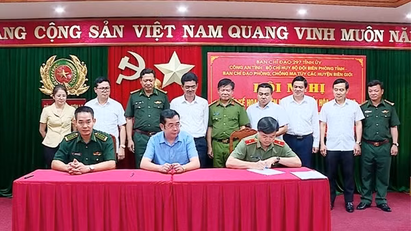 Sơn La xây dựng xã biên giới "sạch về ma tuý”