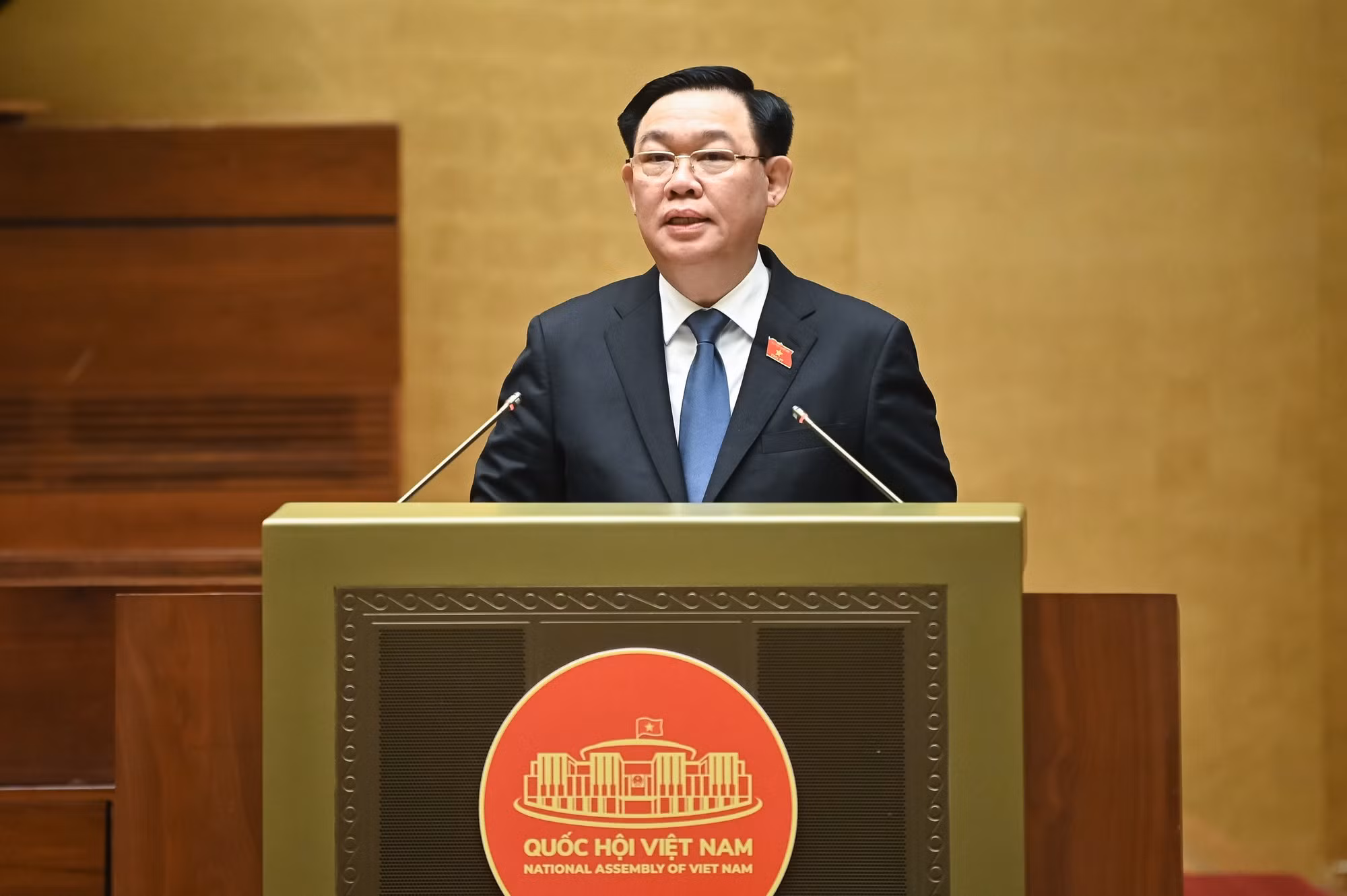 Chống tham nhũng, tiêu cực, lợi ích nhóm trong công tác xây dựng văn bản -0
