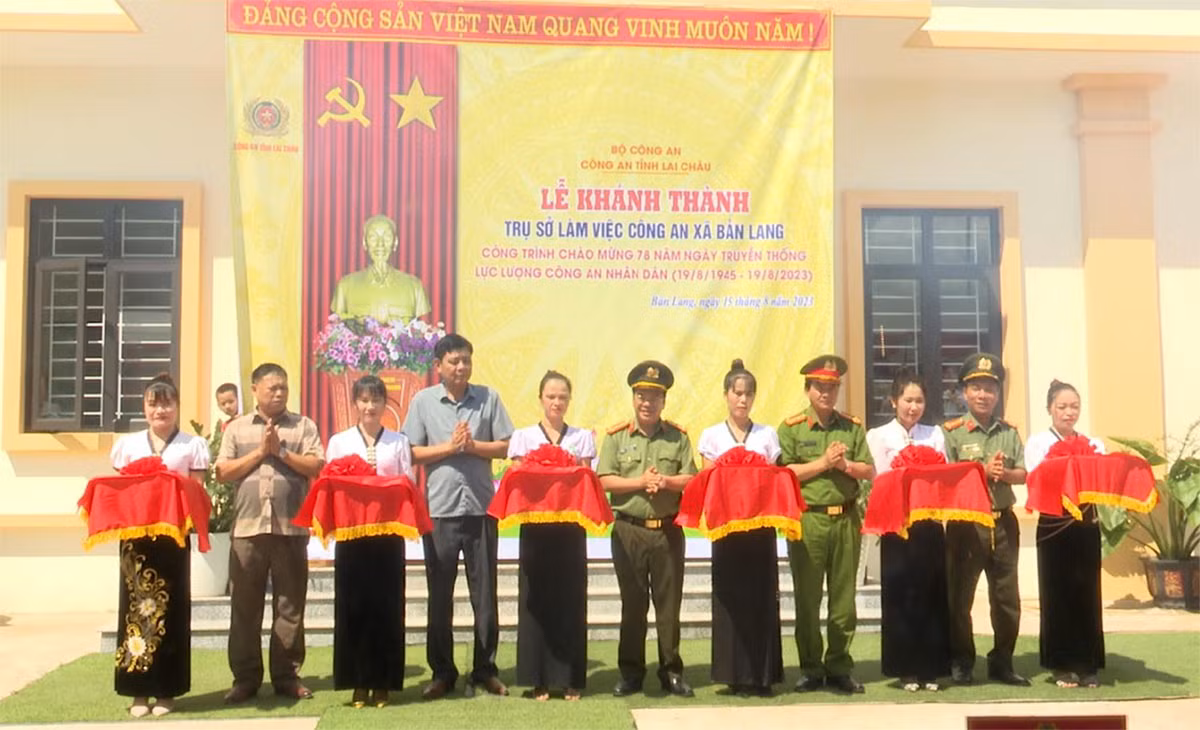 Khánh thành các trụ sở Công an xã tại Lai Châu -0