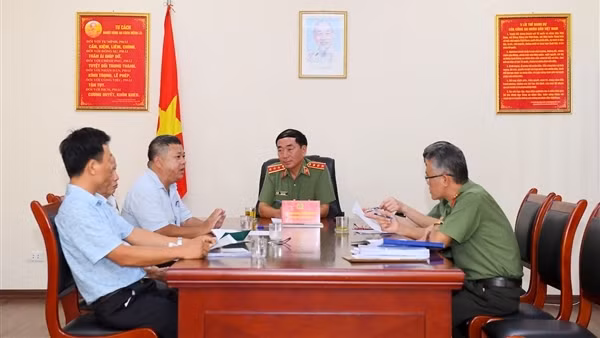 Thứ trưởng Trần Quốc Tỏ tiếp công dân định kỳ tháng 8/2023