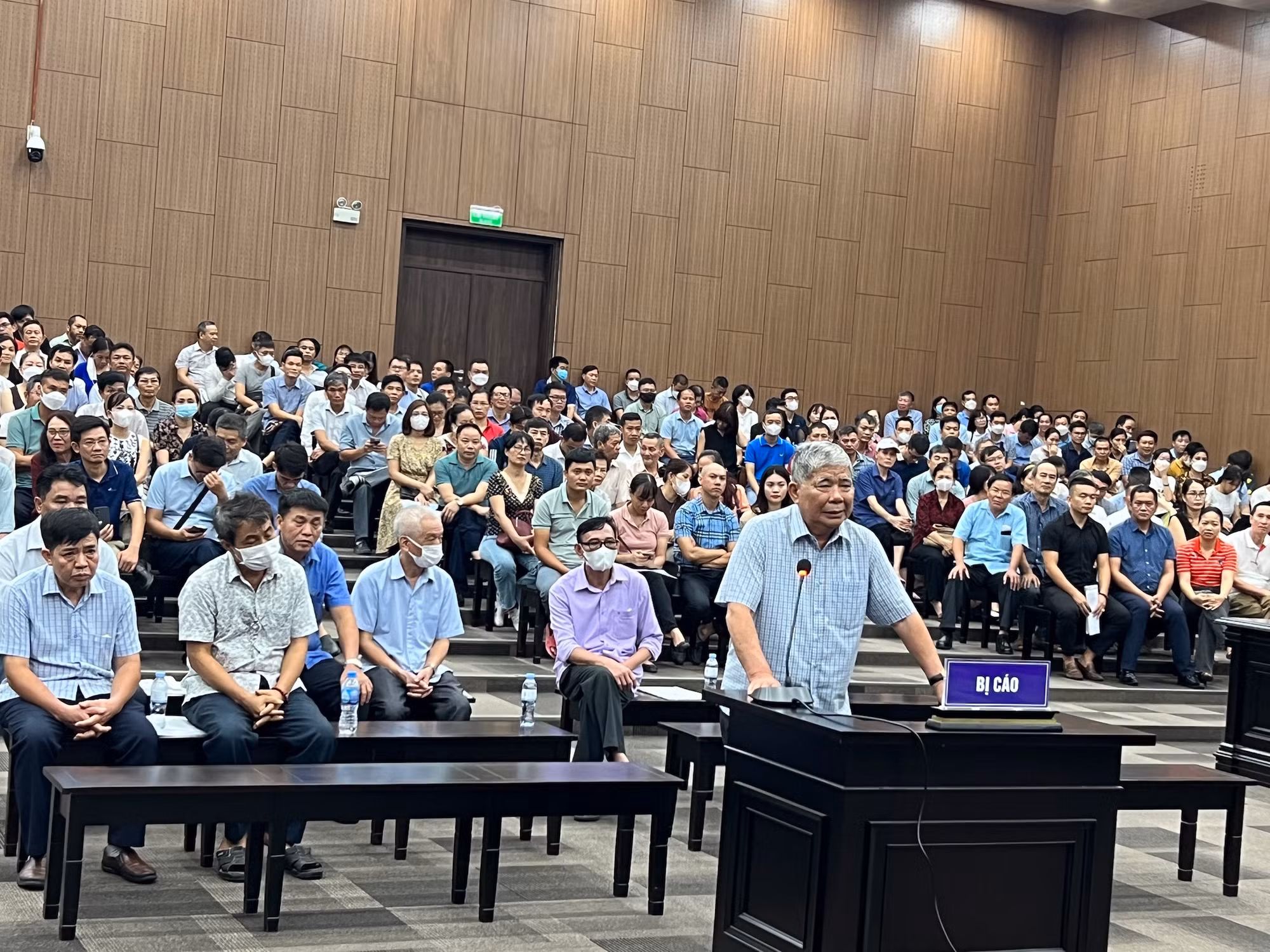 ĐBắt đầu xét xử Chủ tịch Tập đoàn Mường Thanh Lê Thanh Thản -0