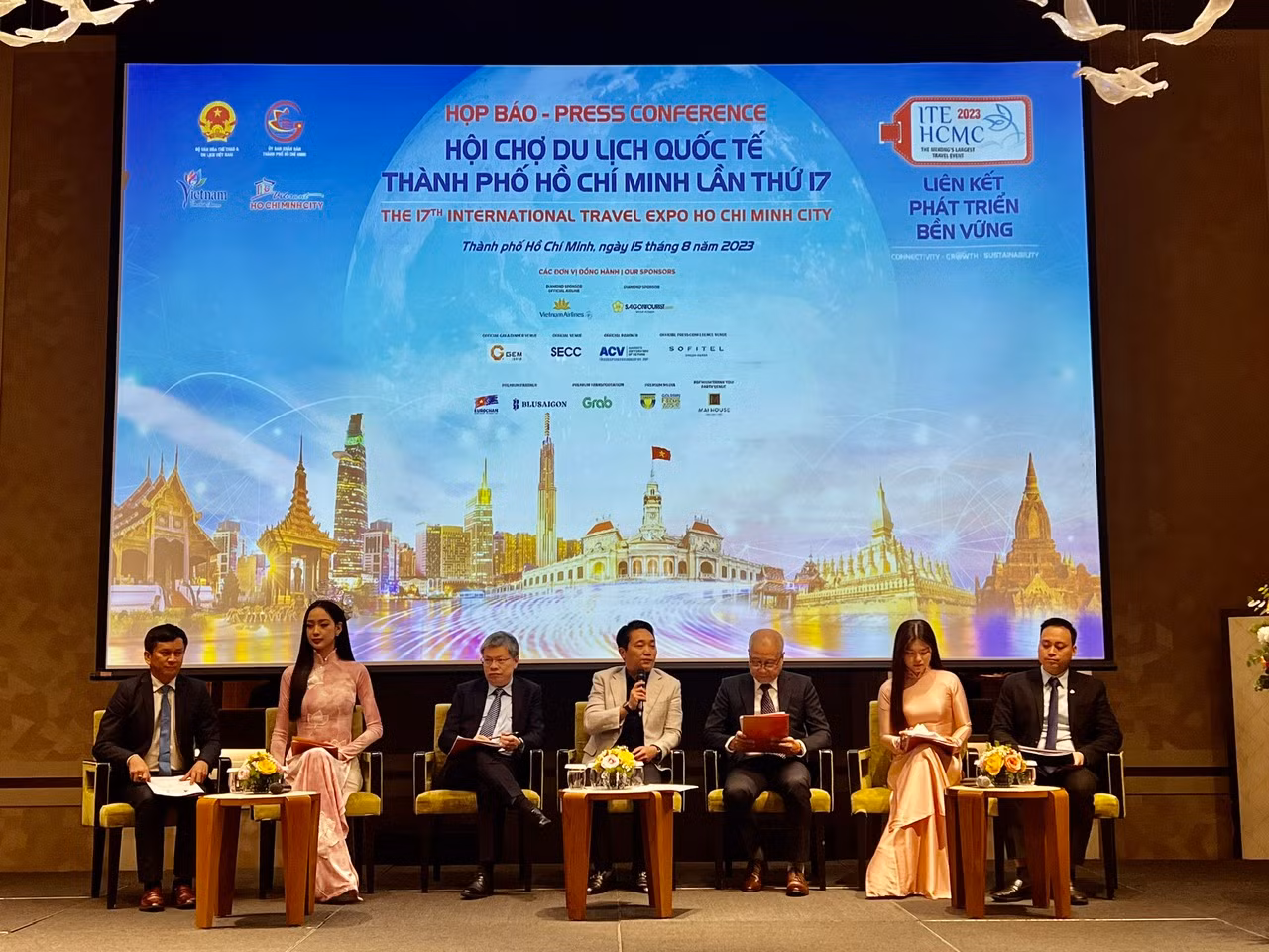 Hơn 400 đơn vị và thương hiệu tham gia Hội chợ Du lịch Quốc tế TP Hồ Chí Minh lần thứ 17 -0