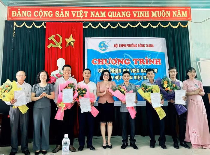 Quảng Trị kết nạp 6 nam giới vào Hội Liên hiệp phụ nữ -0