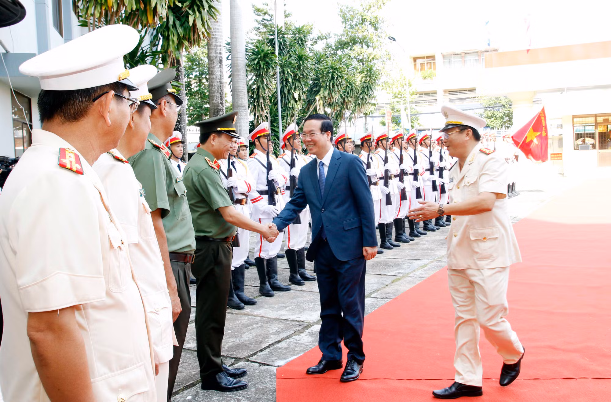 Chủ tịch nước Võ Văn Thưởng thăm, làm việc tại Công an tỉnh An Giang -1