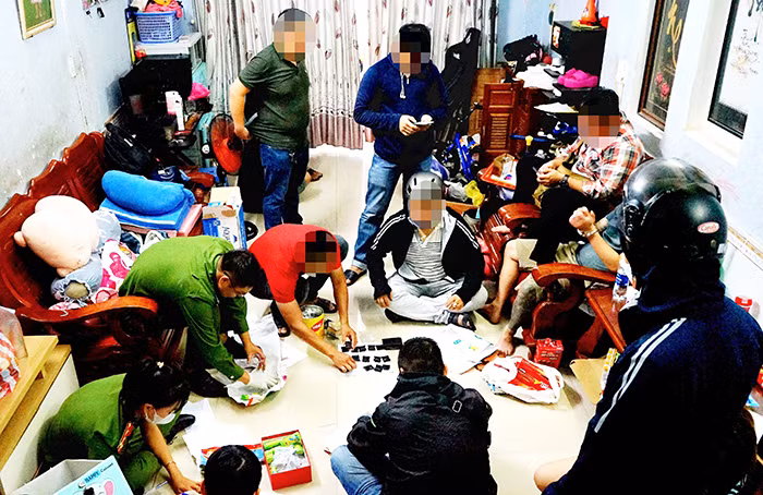 Trang 25 ĐB: Chống ma túy ở thành phố bên sông Hàn -0