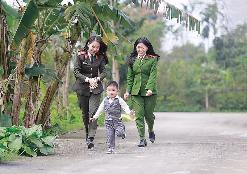 “Mẹ đỡ đầu” hành trình thắp sáng tương lai -0