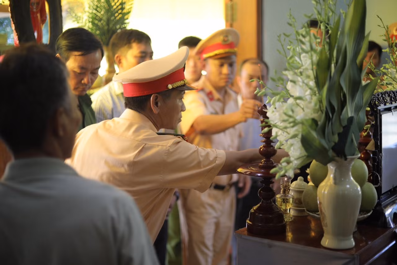 Nỗi ám ảnh hung thần sau tay lái -0