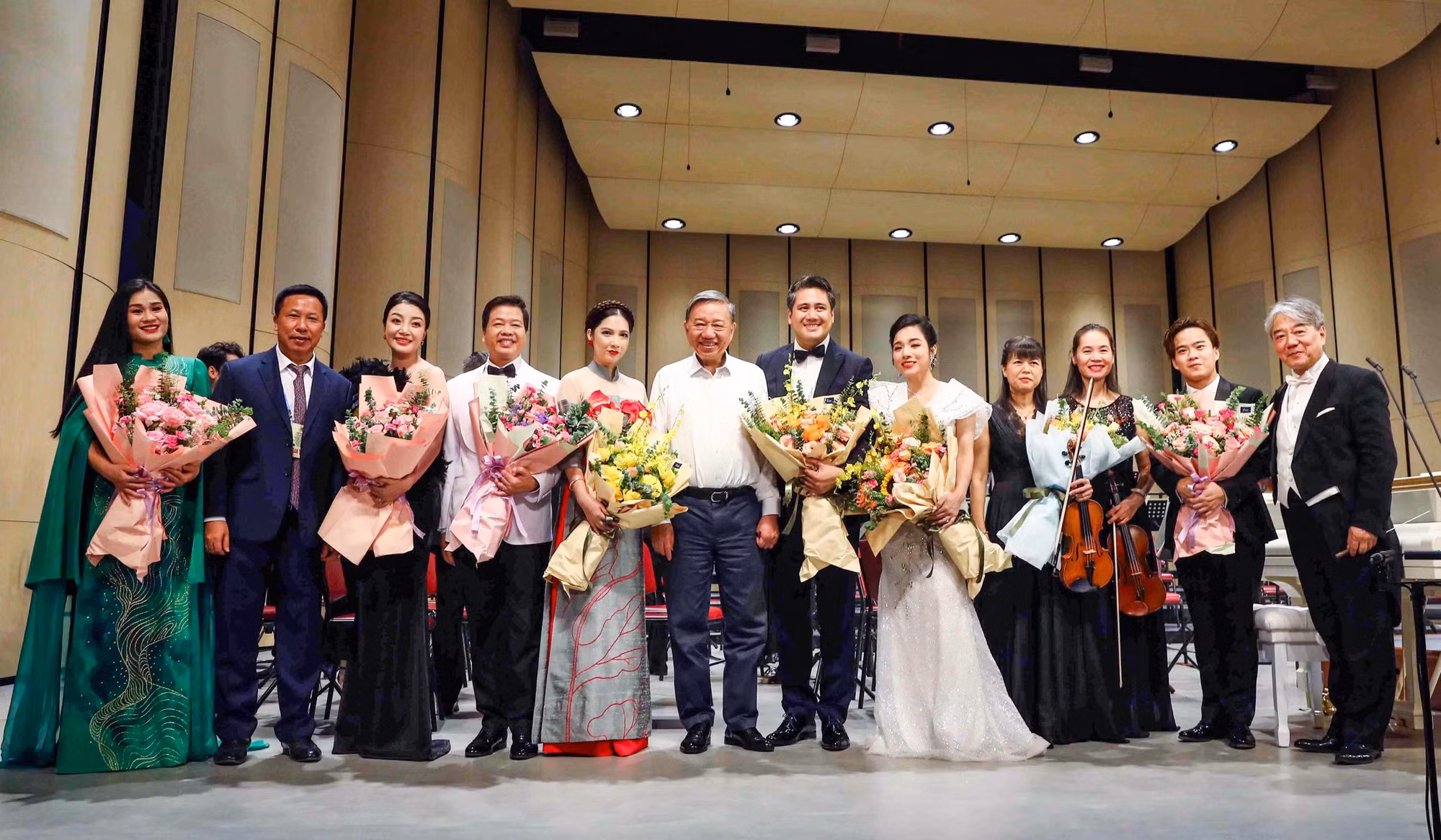 Chương trình nghệ thuật “Đất nước niềm vui”: Bản hòa ca chào mừng 78 năm Ngày Cách mạng tháng Tám thành công và Quốc khánh 2/9 -0