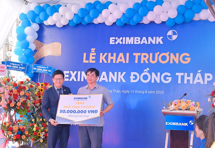 Eximbank khai trương chi nhánh và phòng giao dịch mới tại tỉnh Đồng Tháp và thị xã Giá Rai (tỉnh Bạc Liêu) -1