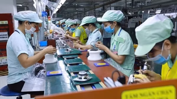 Tiếp tục hỗ trợ 145 tỷ đồng cho lao động bị mất việc, giãn việc