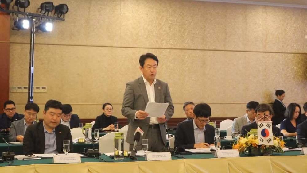 Cải thiện môi trường đầu tư để thu hút doanh nghiệp nước ngoài -0
