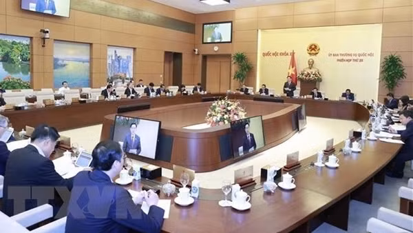 Phiên họp thứ 25 Ủy ban Thường vụ Quốc hội sẽ chất vấn 2 Bộ trưởng