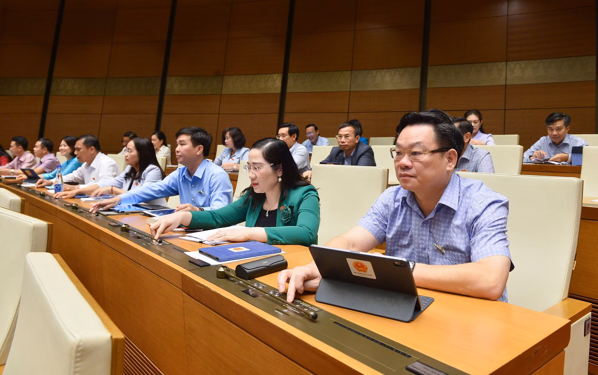 Ưu tiên sử dụng tần số phát triển kinh tế kết hợp nhiệm vụ quốc phòng, an ninh -0