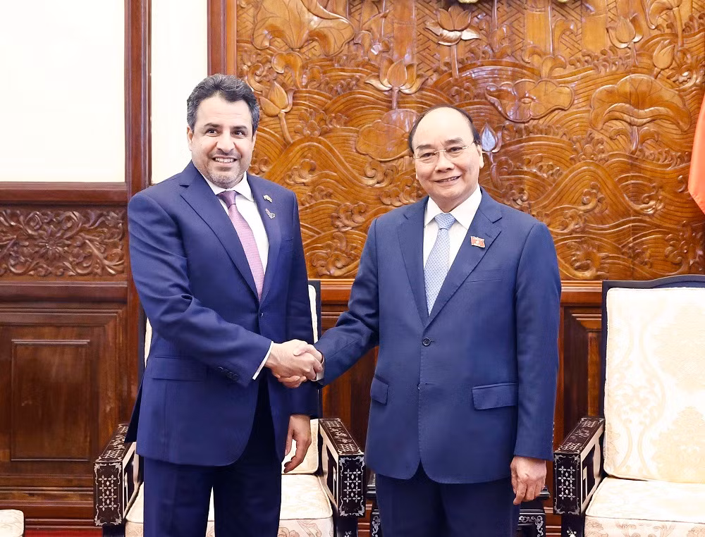 vna_potal_chu_tich_nuoc_nguyen_xuan_phuc_tiep_dai_su_cac_tieu_vuong_quoc_arab_thong_nhat_den_chao_tu_biet__6418453.jpg -0