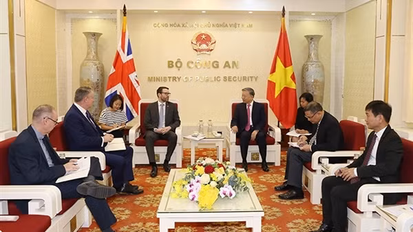 Mở rộng quan hệ hợp tác giữa Bộ Công an Việt Nam với các cơ quan thực thi pháp luật Vương quốc Anh