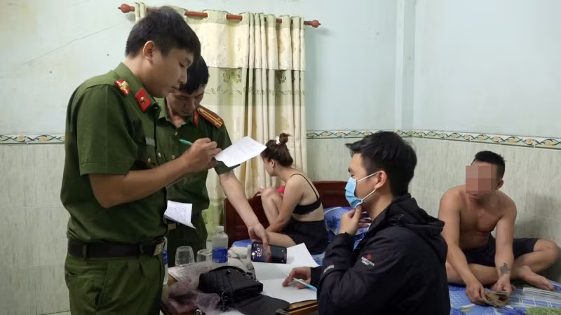 Triệt xóa nhiều ổ tệ nạn xã hội tại Quy Nhơn -0