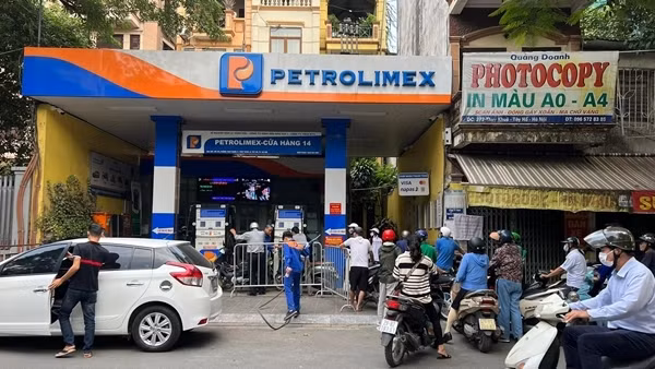 Đáp ứng đầy đủ nhu cầu vốn của các doanh nghiệp đầu mối kinh doanh xăng dầu