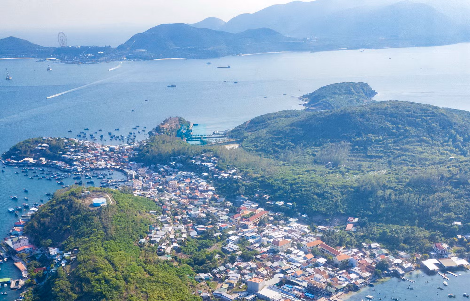  Một dự án du lịch trên vịnh biển Nha Trang xin chấm dứt sau 10 năm triển khai -0