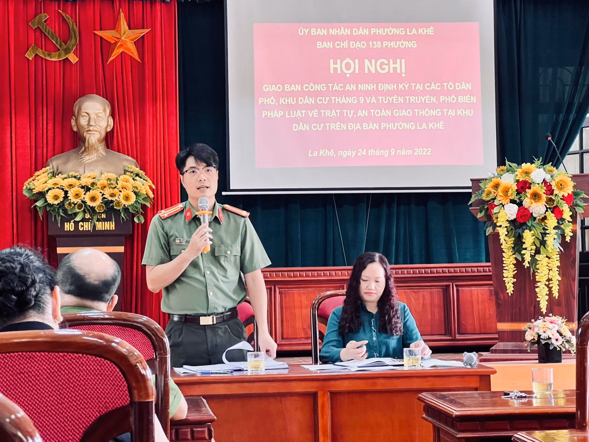 Chuyển hoá địa bàn từ mô hình “Giao ban công tác an ninh định kỳ tại các tổ dân phố, khu dân cư” -1