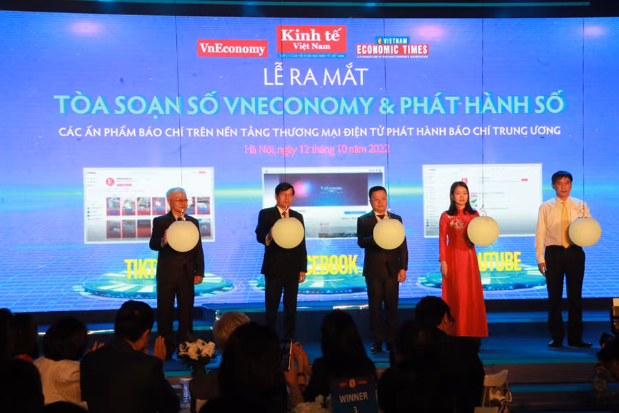 Petrovietnam và PVFCCo được tôn vinh 