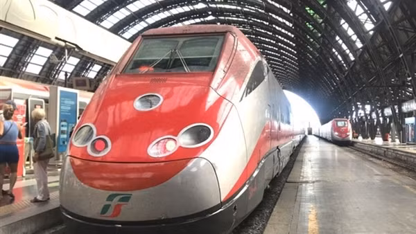 Nghiên cứu đầu tư tuyến đường sắt tốc độ cao 250km/h trên trục Bắc Nam