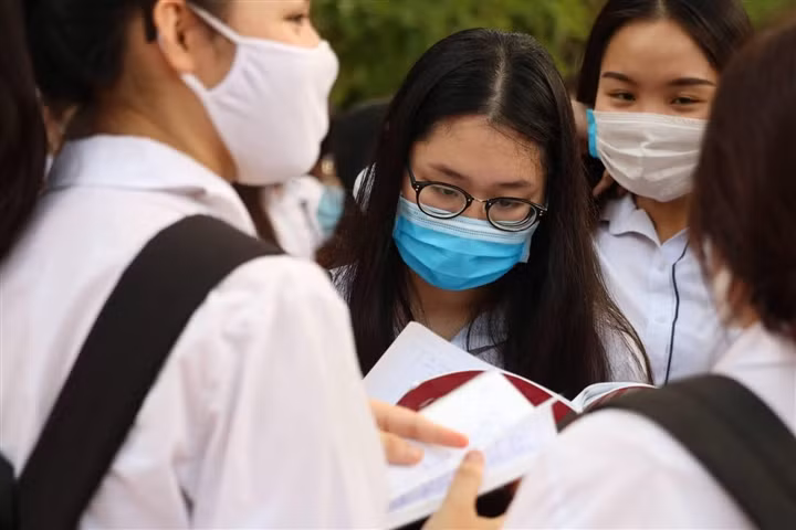 Những cuộc chạy đua của con trẻ -0