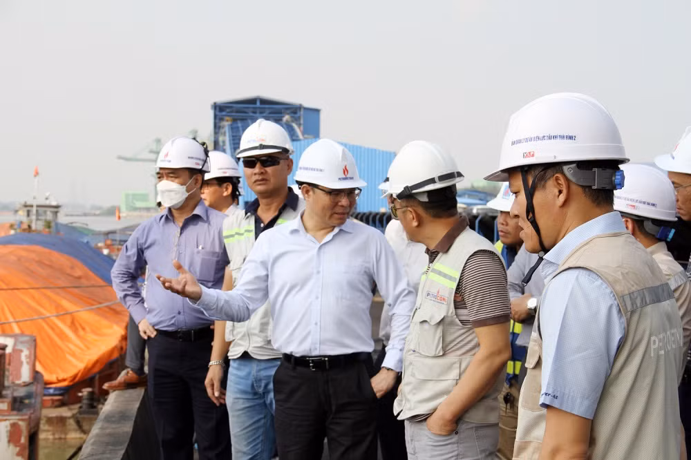 Petrovietnam “về đích” chỉ tiêu sản lượng khai thác dầu thô, nỗ lực cung ứng xăng dầu cho thị trường -0