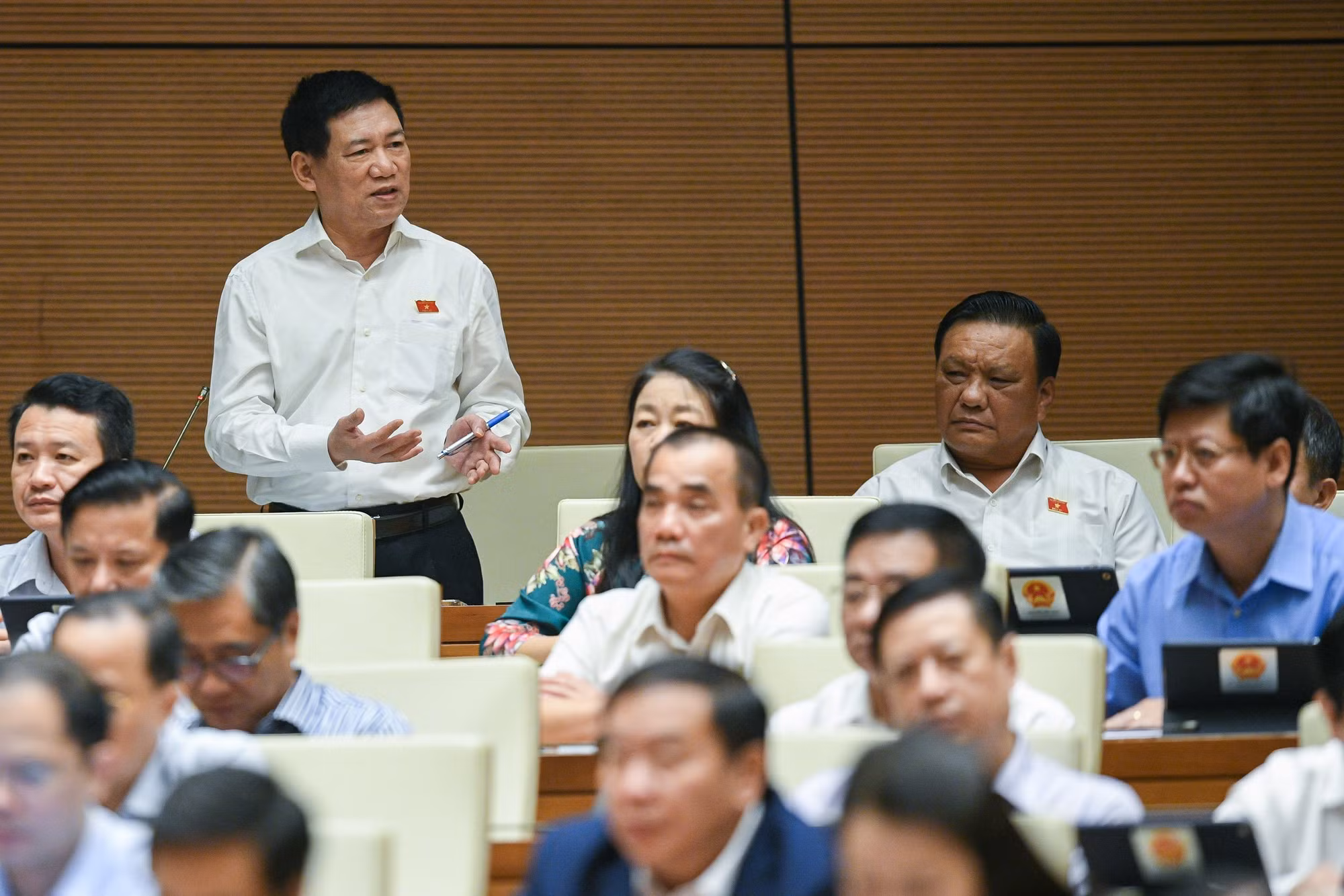 Phải giữ người giỏi trong bộ máy, để kiến tạo chính sách -0